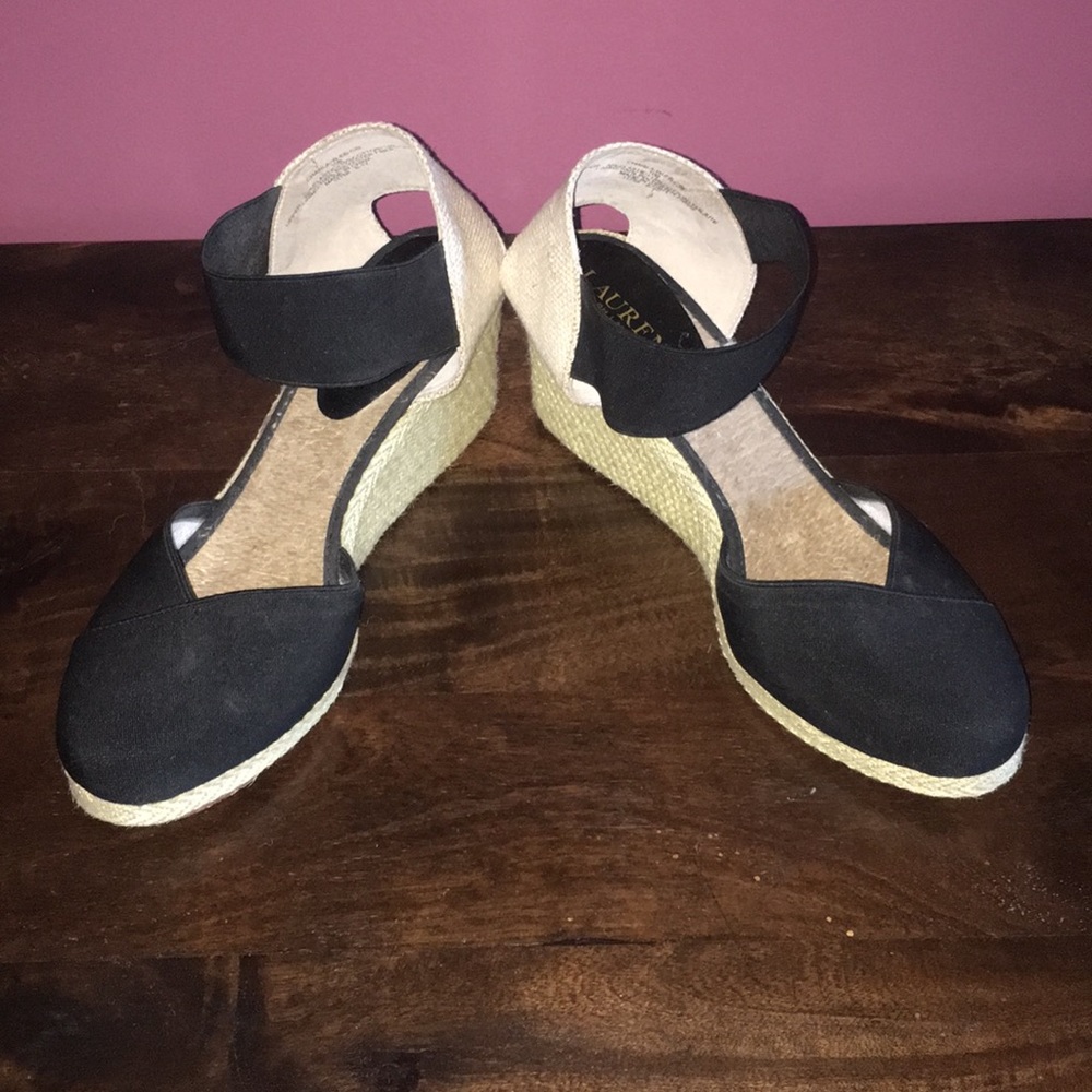 LIKE NEW Ralph Lauren espadrilles